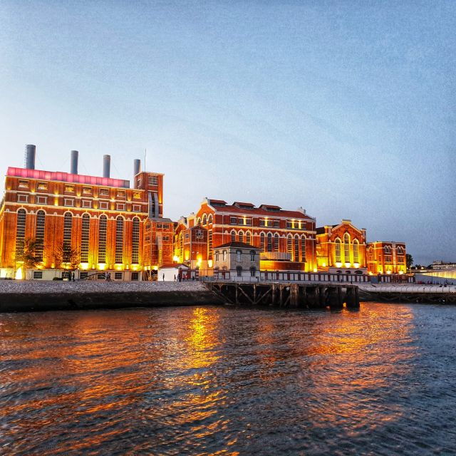 lisbon-sunset-sailing-with-portuguese-wine-and-history