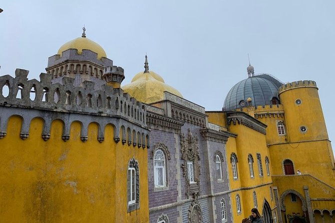 lisbon-super-saver-2-day-sintra-cascais-fatima-nazare-and-obidos-small-group-day-trips