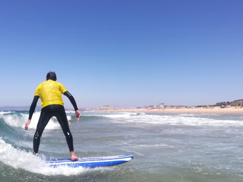 lisbon-surfing-lesson-on-costa-de-caparica-beach