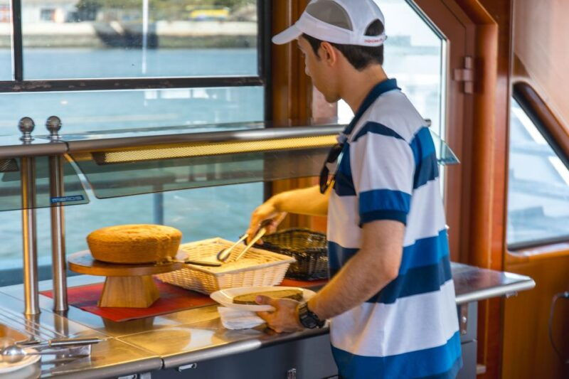 lisbon-tagus-river-cruise-with-brunch