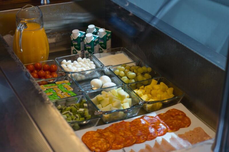 lisbon-tagus-river-cruise-with-brunch