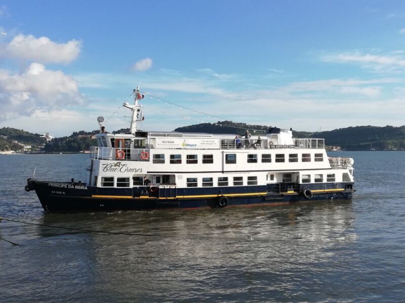 Lisbon: Tagus River Cruise with Welcome Drink - The Itinerary and What You Can Expect