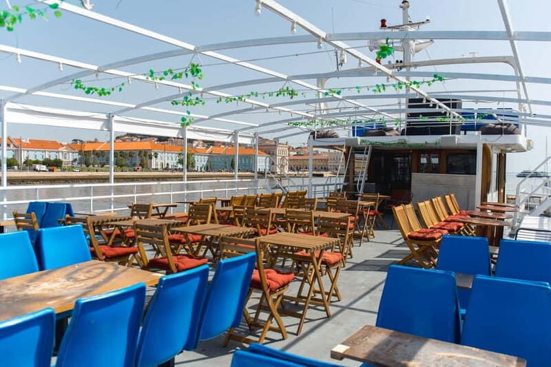 Lisbon: Tagus River New Year's Cruise with Live DJ - Final Thoughts