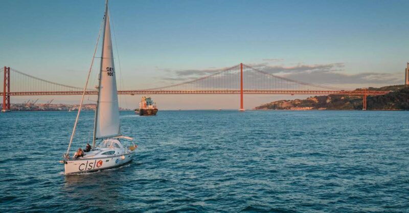 lisbon-tagus-river-sailboat-tour