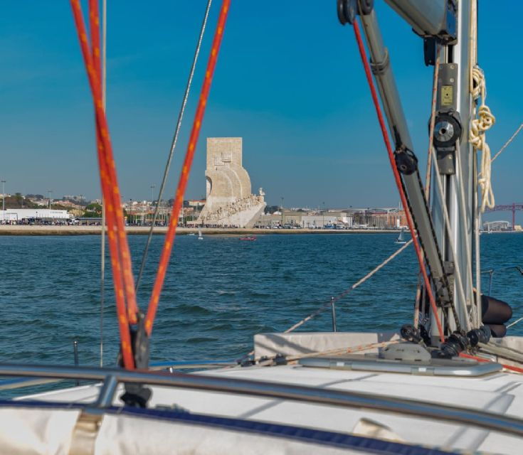 lisbon-tagus-river-sailboat-tour