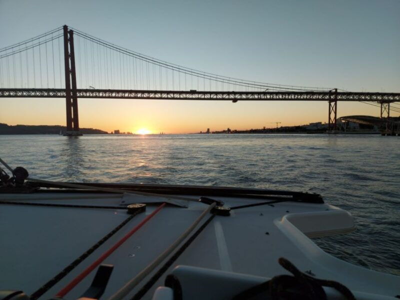 lisbon-tagus-river-sunset-cruise