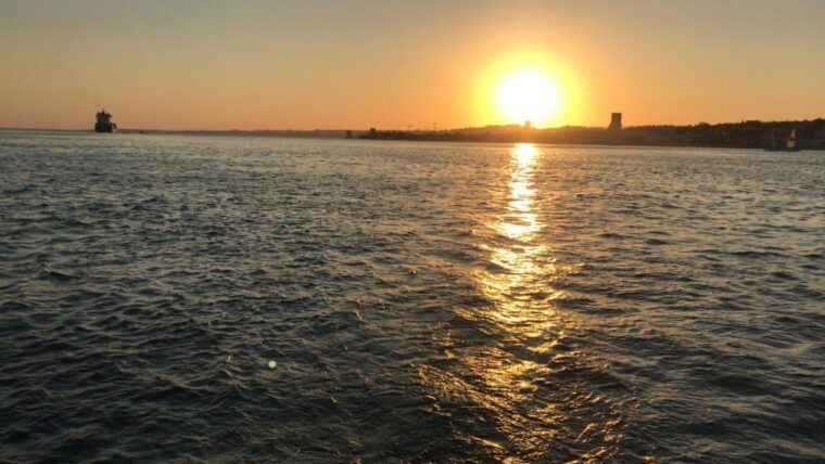 lisbon-tagus-river-sunset-cruise