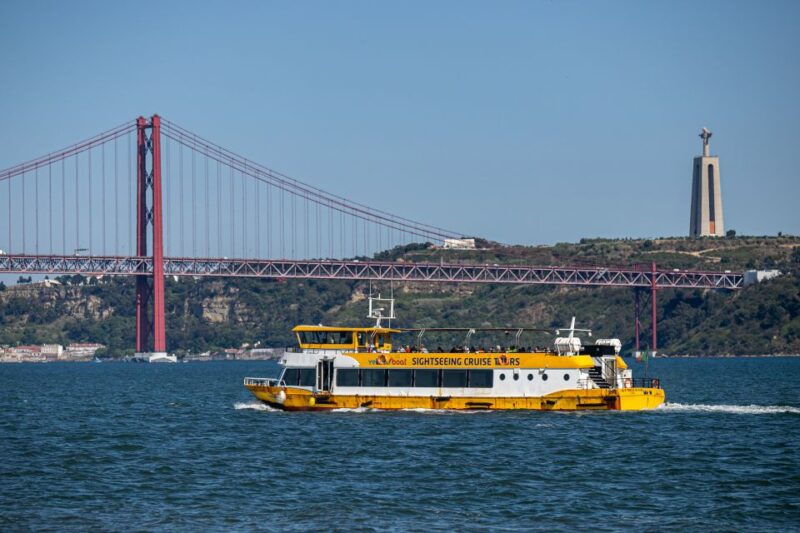 lisbon-tagus-river-yellow-boat-cruise