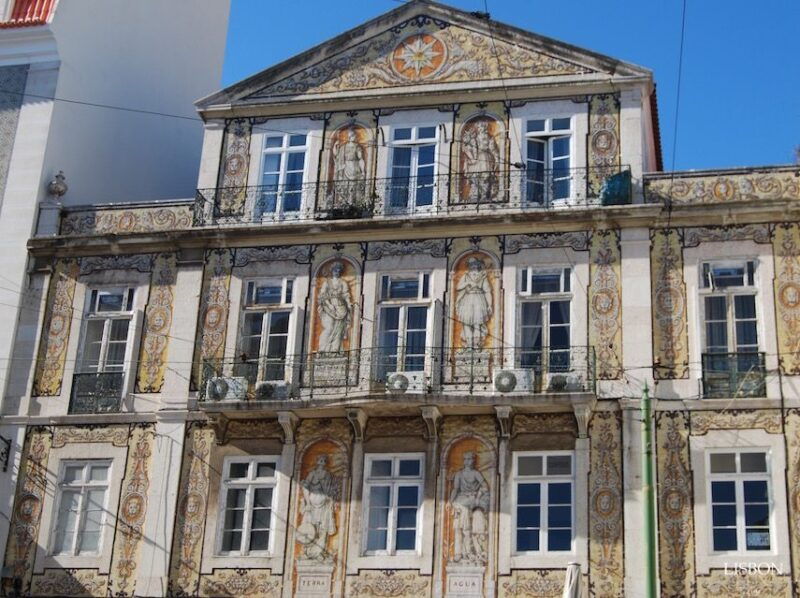 lisbon-tiles-and-tales-full-day-tile-workshop-and-tour