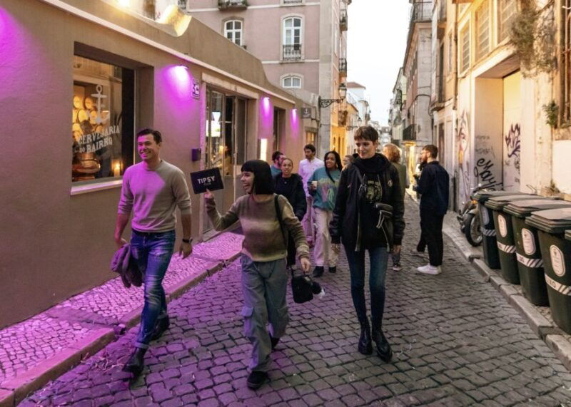 lisbon-tipsy-tour-fun-bar-crawl-with-a-local-guide