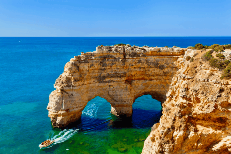 lisbon-to-algarve-benagil-cave-lagos-private-day-trip
