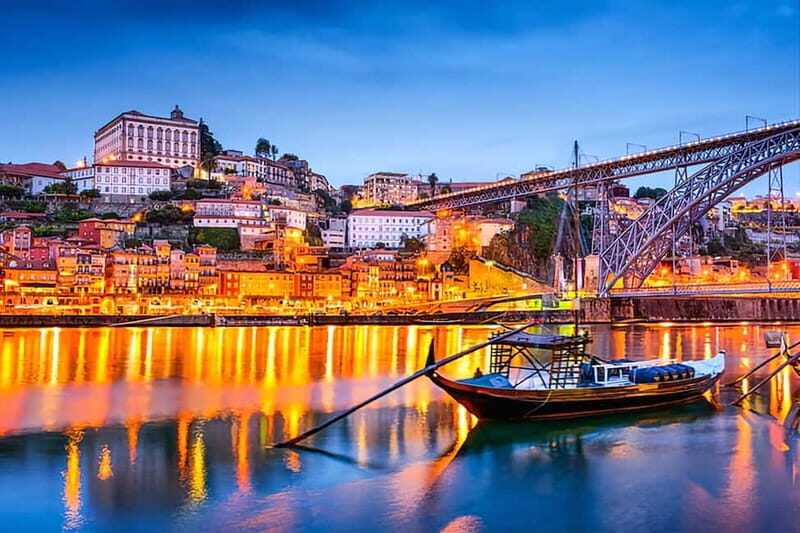 Lisbon to Porto // Porto to Lisbon; & Fátima Shrine pass by - Key Points