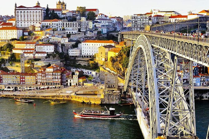 lisbon-to-porto-with-stops-obidos-nazare-fatima-coimbra-aveiro