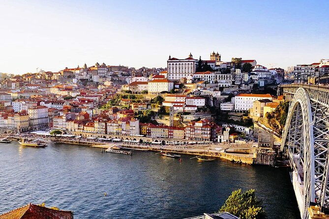 lisbon-to-porto-with-stops-obidos-nazare-fatima-coimbra-aveiro