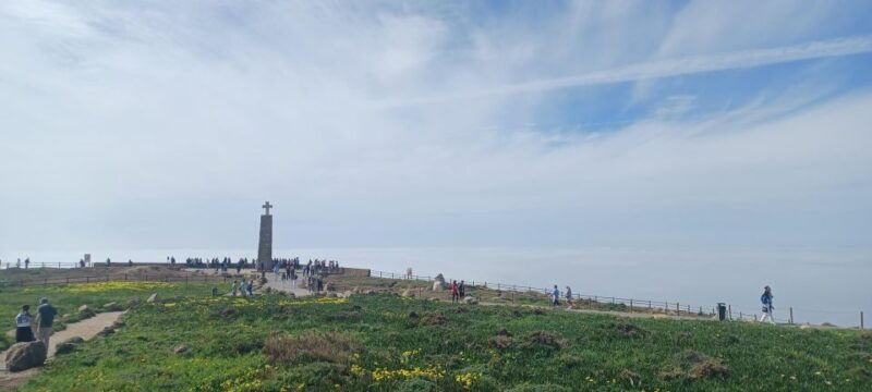 lisbon-tour-to-pena-palace-sintra-cabo-da-roca-cascais