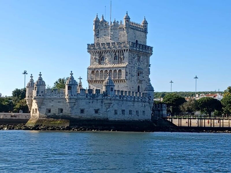 lisbon-tours-old-town-sintra