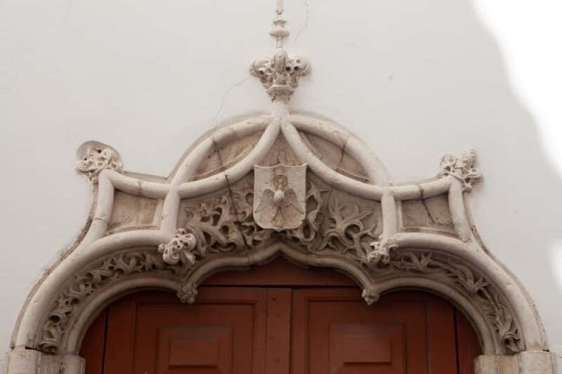 Lisbon Tram 28 Route : Electric Tuk Tuk | Professional Guide - Who Would Love This Tour?