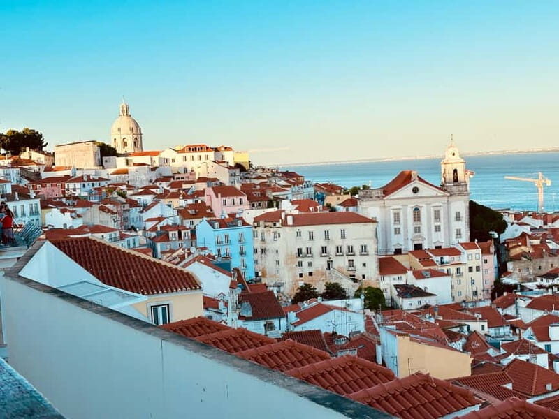 Lisbon Tuk Tuk Tour 1 Hour 30 Min - Why Choose a Tuk Tuk Over Other Tours?