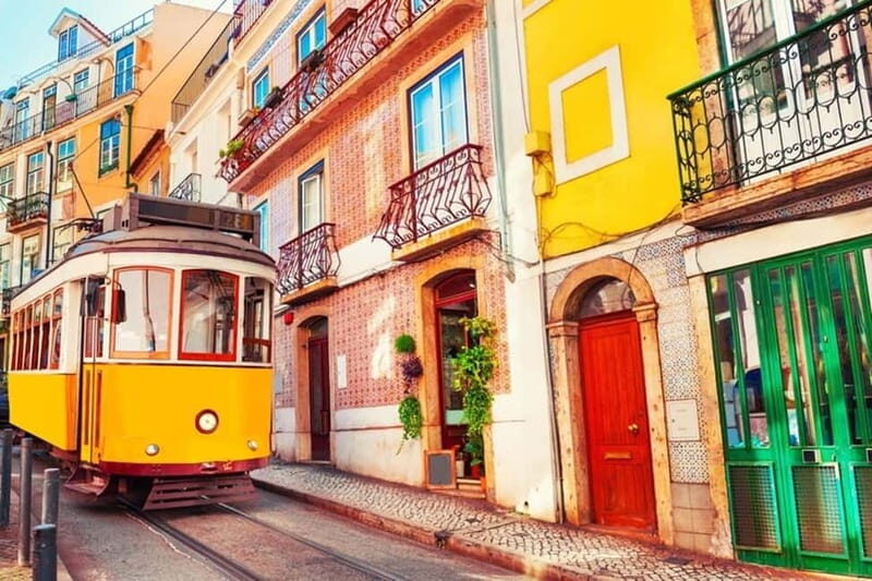 Lisbon: Tuk-Tuk Tour Historical Alfama old town private tour - Why a Tuk-Tuk Tour of Lisbon’s Alfama?