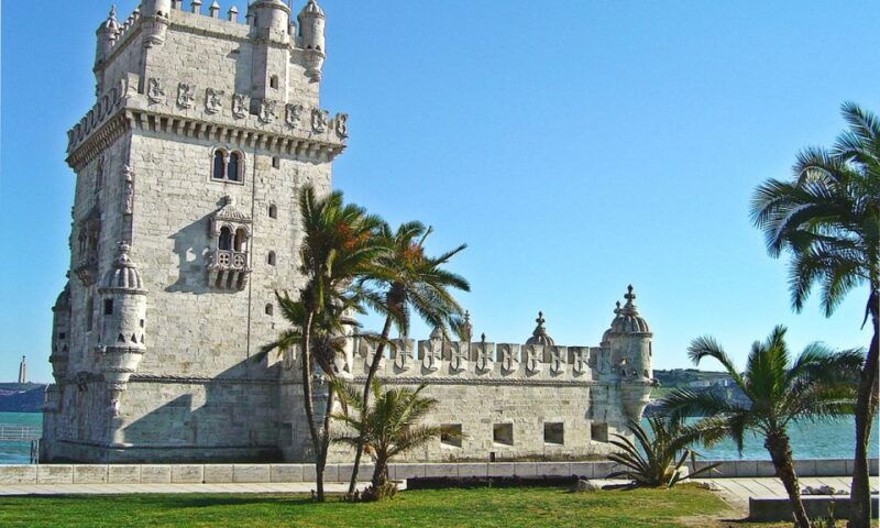 lisbon-tuk-tuk-tour-to-belem