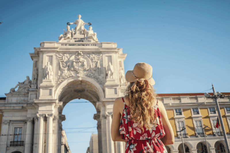 lisbon-walking-tour-with-a-dutch-guide