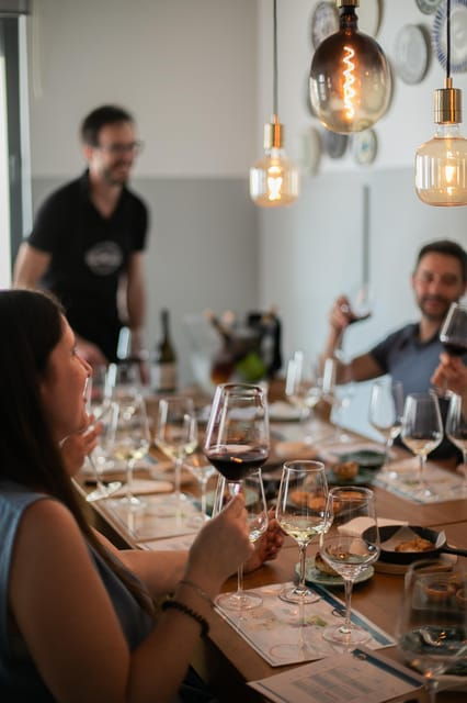 lisbon-wine-tasting-and-food-pairing-experience