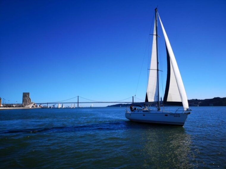 lisbon-yacht-sailing-tour-with-portuguese-wine-and-history