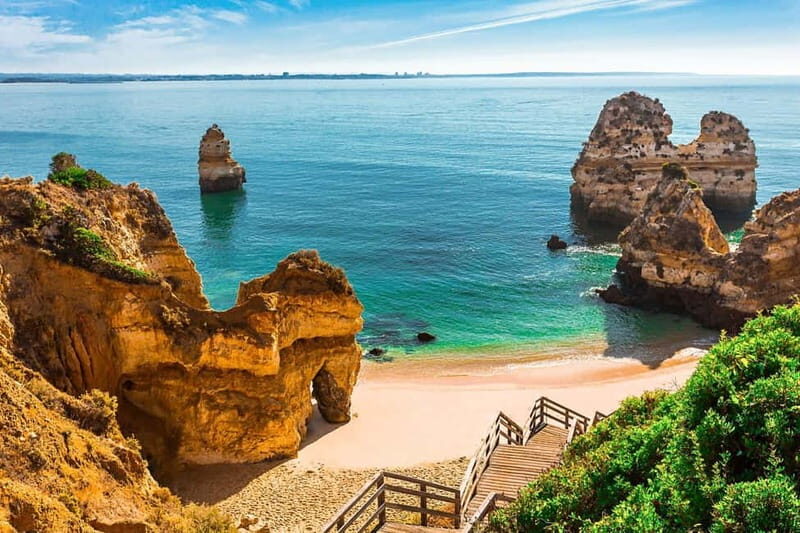 Lisbon:Private Tour to Algarve, with benagil cave cruise - What Makes the Algarve Coast Irresistible?