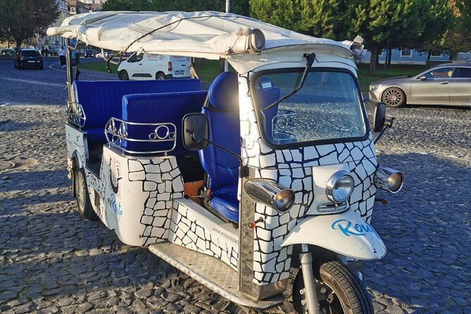 lisbons-old-town-private-tuk-tuk-tour-1-hour-and-30-minutes