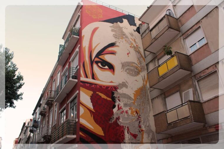 lisbons-roots-tuk-tuk-experience-throuth-the-old-lisbon