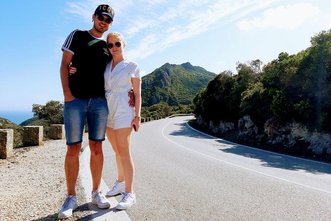 lisbons-south-sights-wine-private-tour