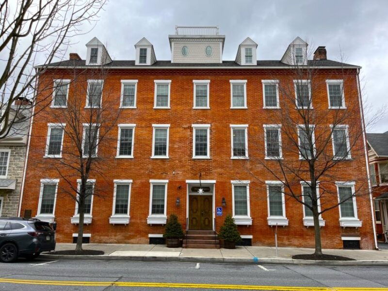 lititz-pennsylvania-walking-tour-of-historic-structures