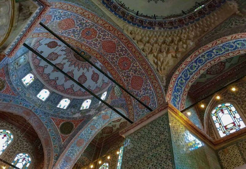 Little Hagia Sophia, Blue Mosque & Hagia Sophia Walking Tour - Exploring Souk Çeme Street and Final Thoughts
