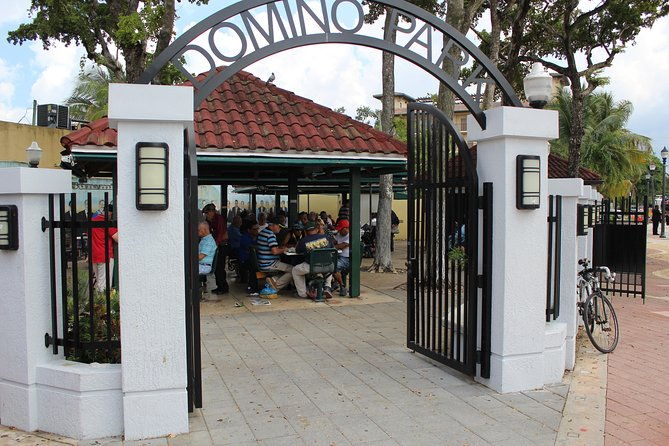 little-havana-street-food-tour-with-enthusiastic-guide