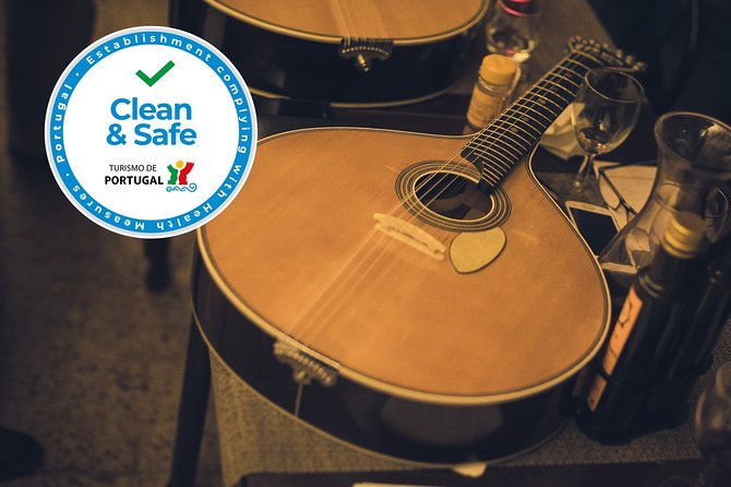 live-fado-private-tour-in-lisbon-with-dinner