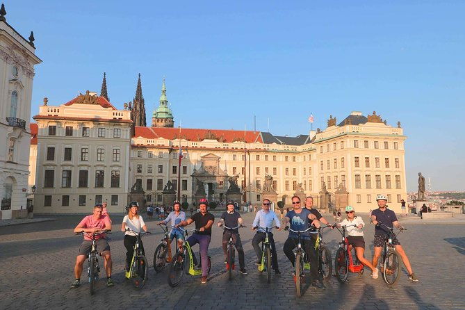live-guided-180-min-glorious-e-scooter-and-ebike-tour