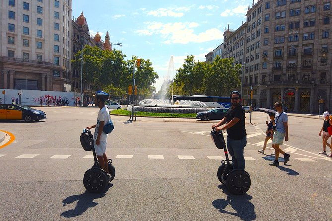 live-guided-barcelona-segway-tour