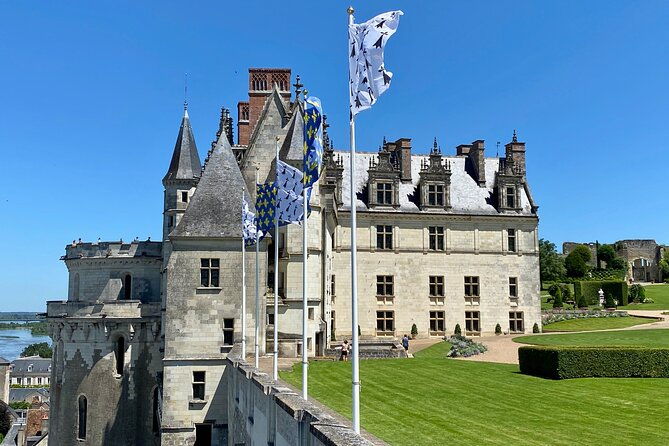 live-guided-chenonceau-chambord-amboise-castles-trip-from-paris
