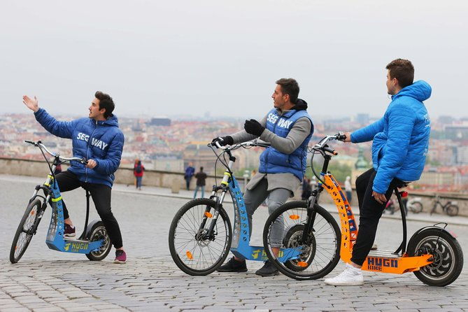 live-guided-e-scooter-tour-of-the-old-town-of-prague-60-min