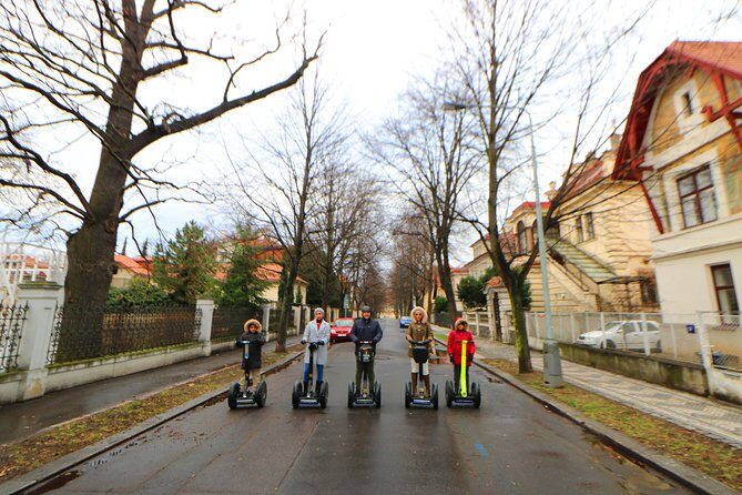 Live-Guided Half-Day Segway & E-Scooter tour - Who Is This Tour Best Suited For?