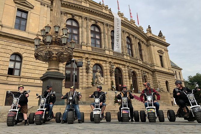 live-guided-tour-trike-harley-adventure-of-prague