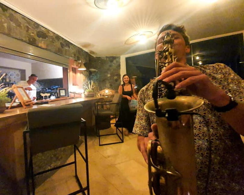 Live Music Dinner with Sunset and Caldera Views - The Practicalities: What to Know Before Booking