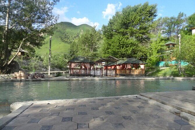 Live show in Huns Gunny Ethno Village with lunch and Troat Farm - FAQs