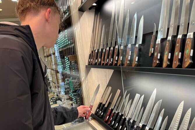 Live the Shgun Story Samurai Knives and Tea Ceremony in Sakai - Food and Dining Experience