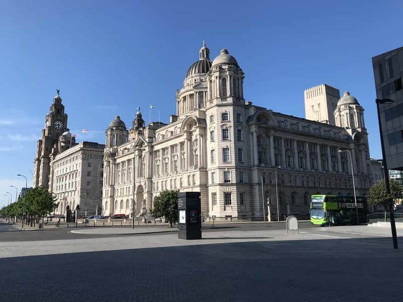 Liverpool: 1-Hour Guided Tour along the Waterfront - Exploring Liverpool’s Waterfront in a Nutshell