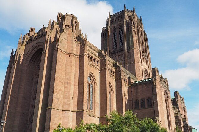 liverpool-cathedrals-baltic-2hr-walking-tour-1-15-people