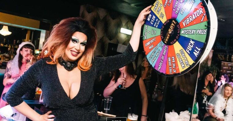 liverpool-funnyboyz-benidorm-bingo-cabaret-show