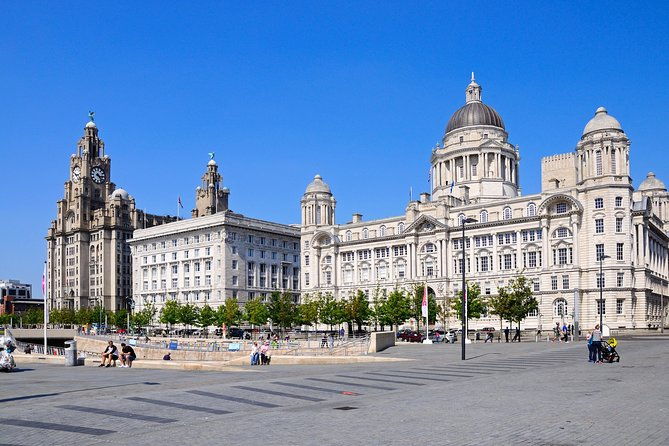 liverpool-highlights-hidden-gems-private-tour-with-a-local