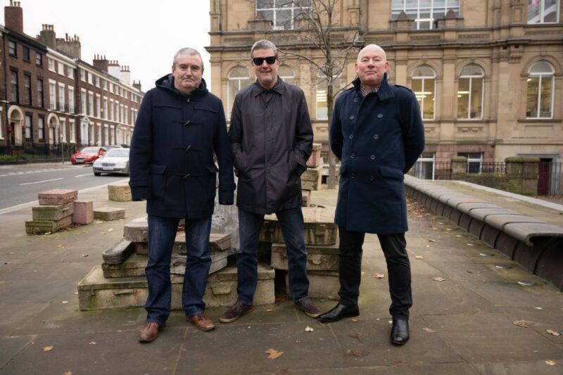 liverpool-music-icons-tour-with-90s-band-the-farm