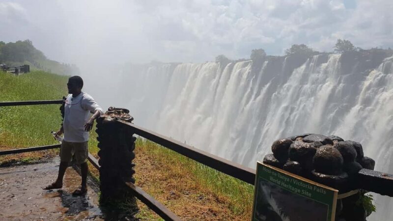 Livingstone: Victoria Falls Guided Tour with Transfers - Who This Tour Is Best For